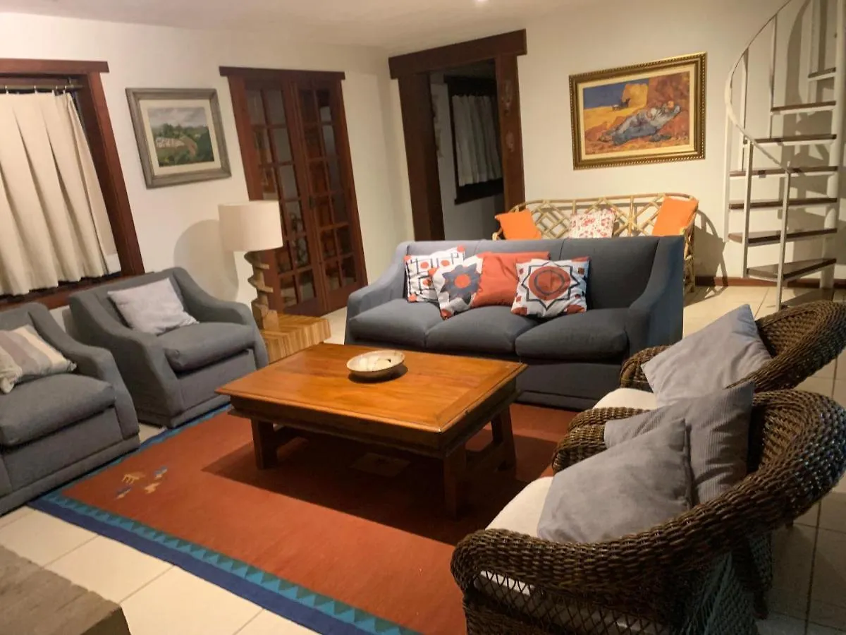 Linda Casa! Aconchegante E Com Otima Localizacao Villa Campos do Jordao
